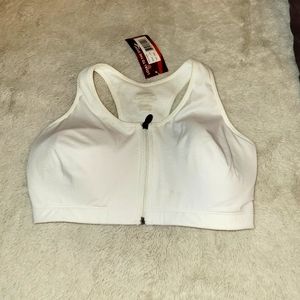 Saucony  White Sport Bra